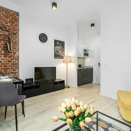 Apartments City Center Saint Wojciech By Renters Poznań Buitenkant foto