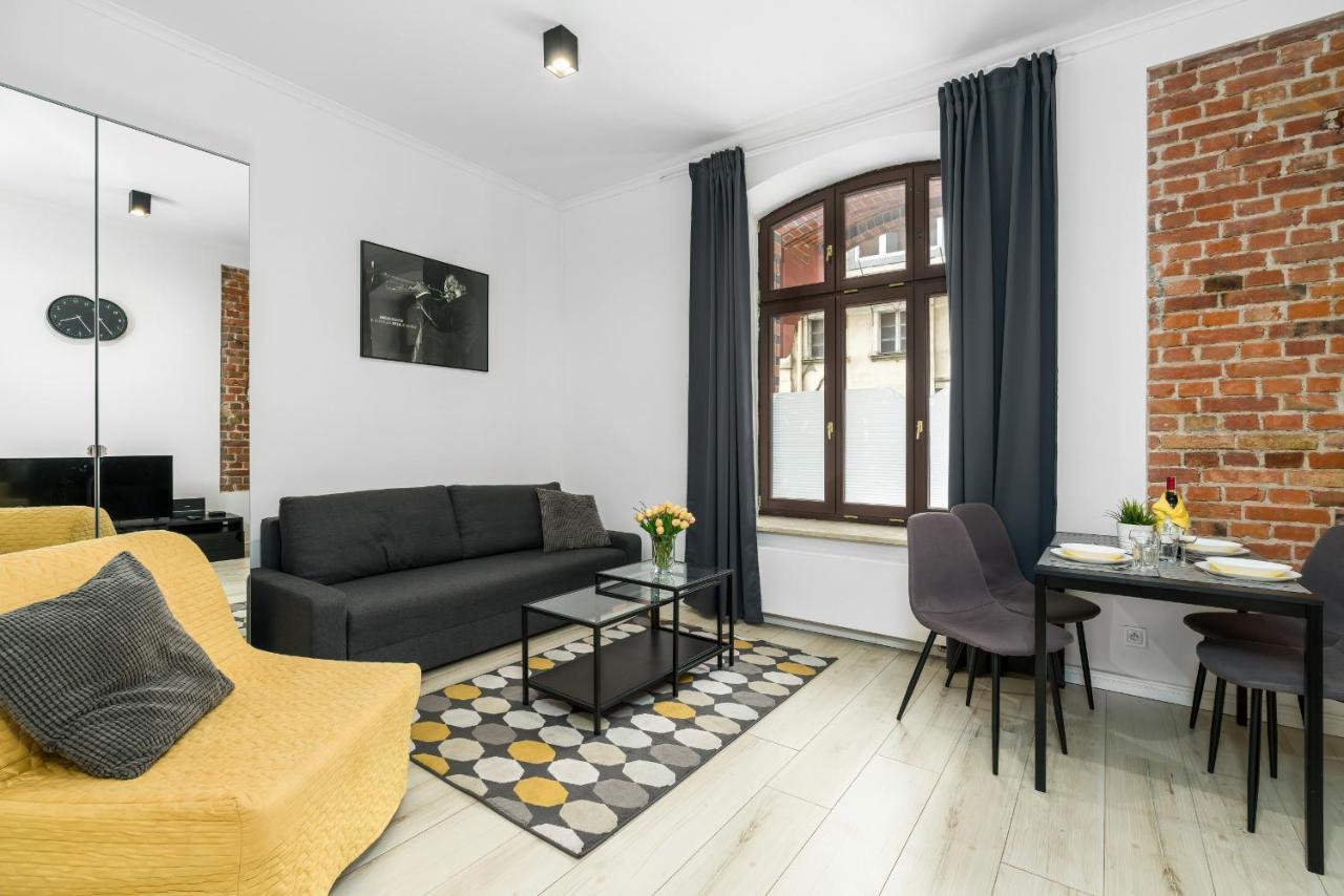 Apartments City Center Saint Wojciech By Renters Poznań Buitenkant foto