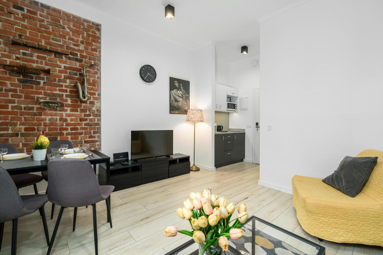 Apartments City Center Saint Wojciech By Renters Poznań Buitenkant foto