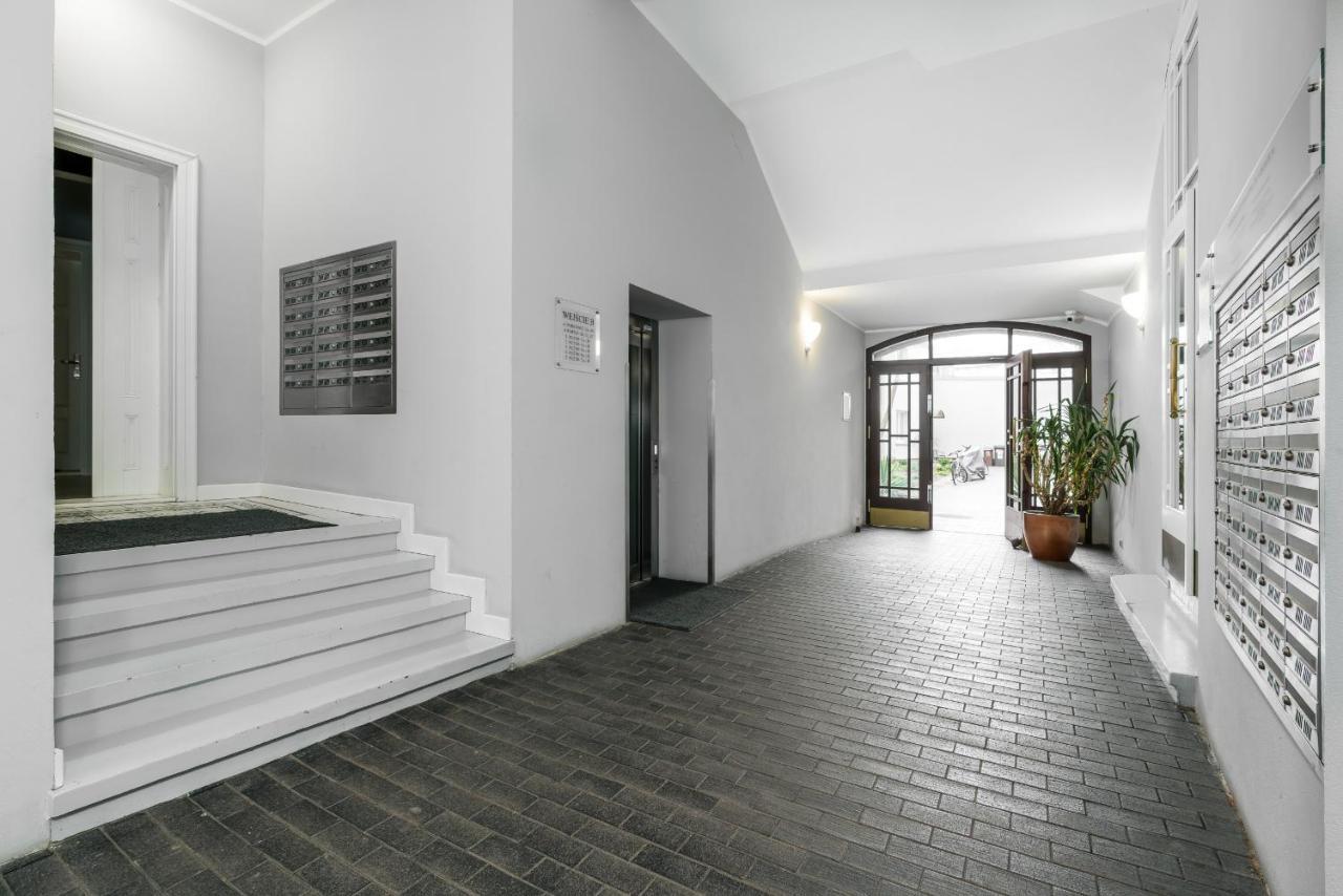 Apartments City Center Saint Wojciech By Renters Poznań Buitenkant foto