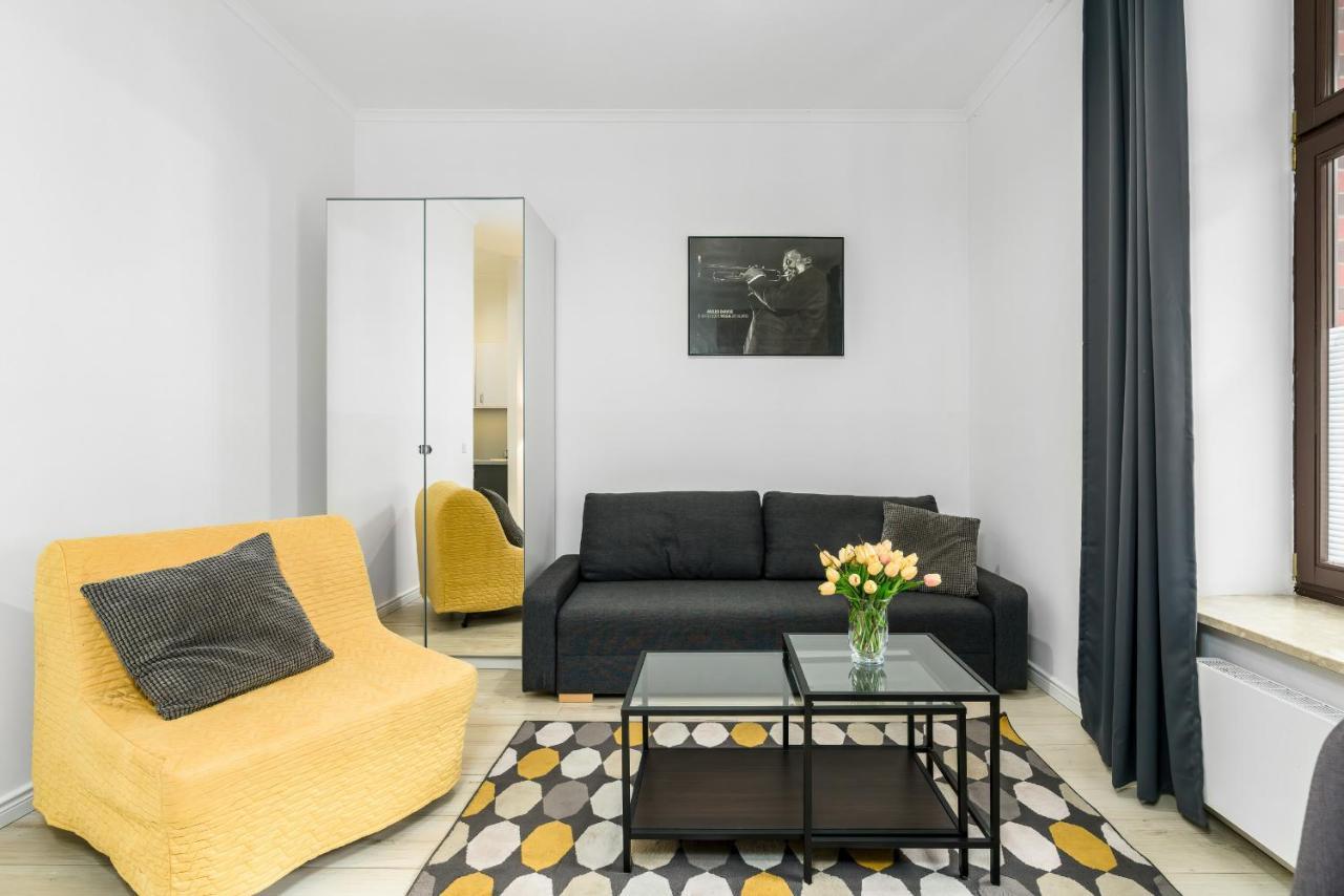 Apartments City Center Saint Wojciech By Renters Poznań Buitenkant foto