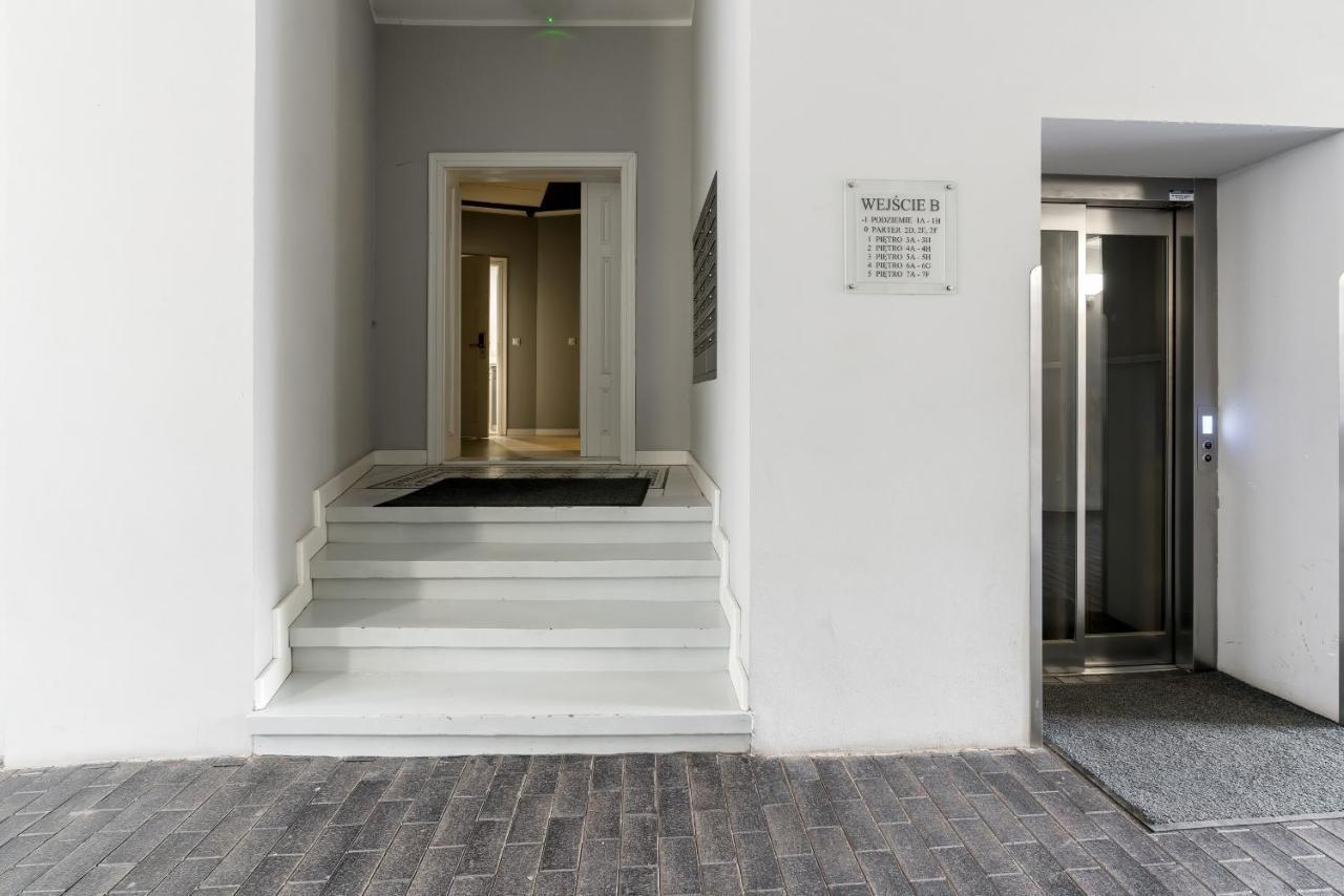 Apartments City Center Saint Wojciech By Renters Poznań Buitenkant foto