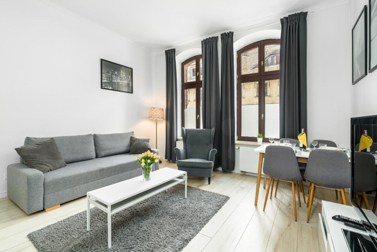 Apartments City Center Saint Wojciech By Renters Poznań Buitenkant foto